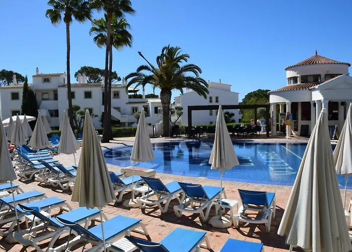 Semesterbostad T3 Townhouse Old Village *