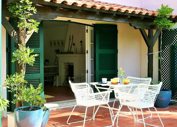 T3 Townhouse Old Village * فيلامورا